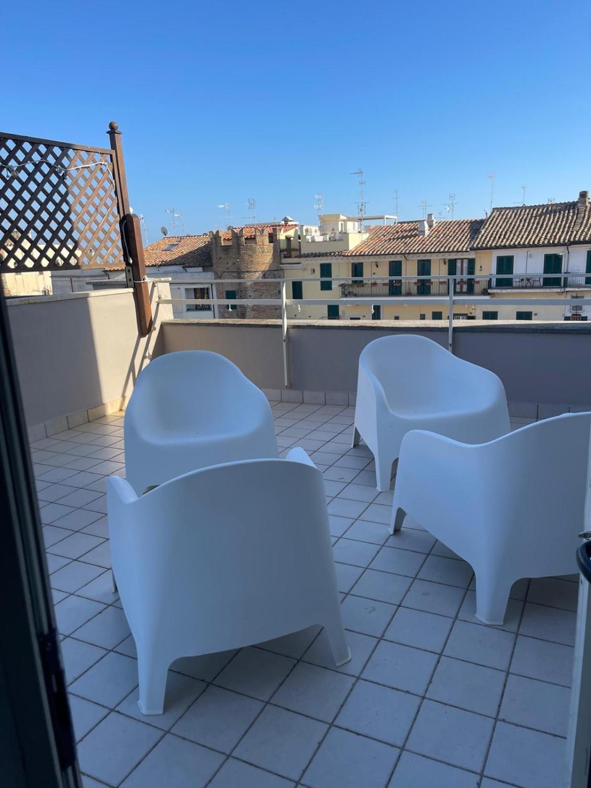 Sky Luxury Rooms Неттуно Экстерьер фото
